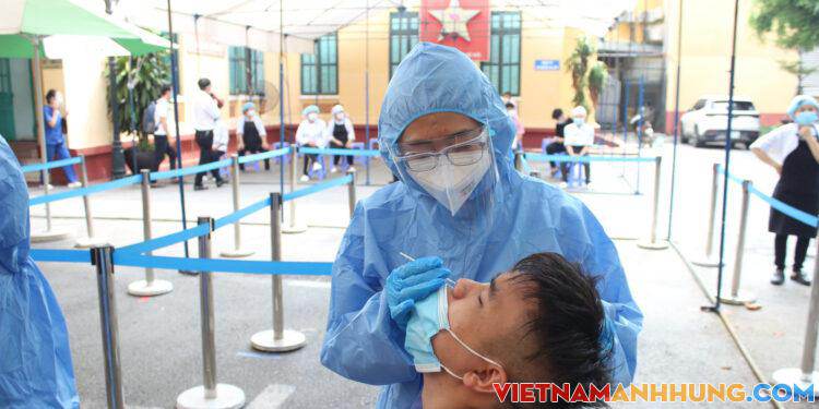 Số người khỏi bệnh gấp 4 lần ca mắc mới