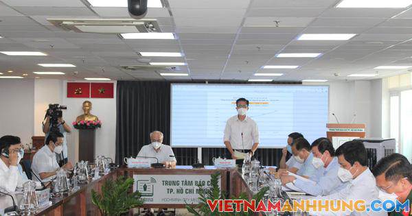 Vì sao 4 quận, huyện ở TP HCM chưa cho chợ truyền thống hoạt động lại?