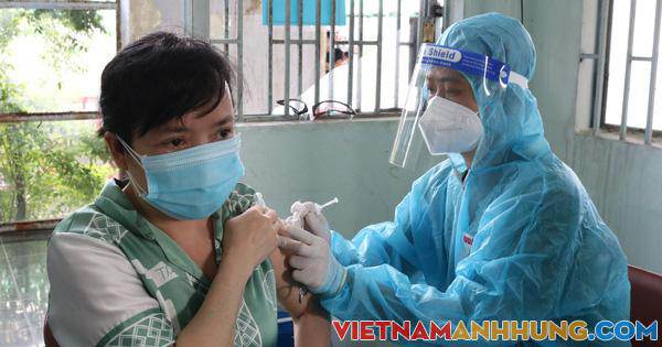 Cần Thơ ghi nhận số ca Covid-19 kỷ lục, Sóc Trăng thêm gần 400 trường hợp F0