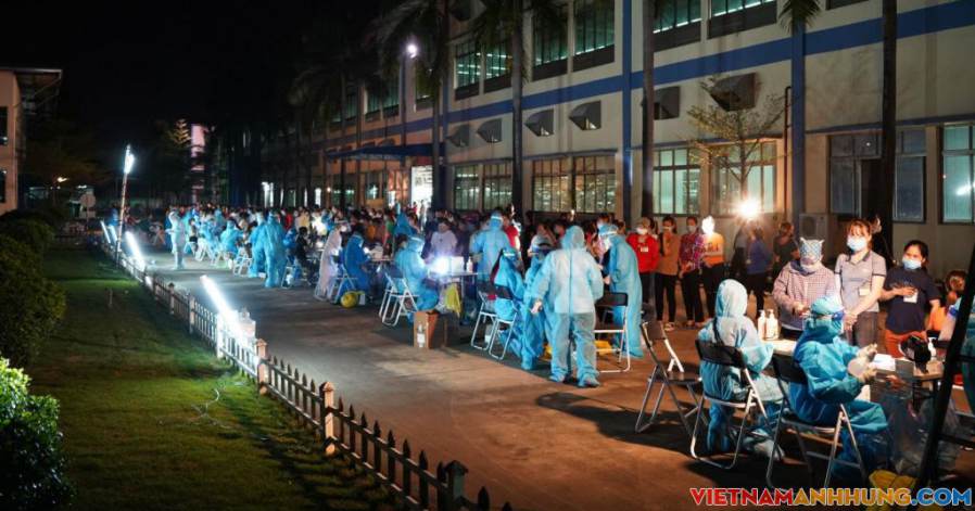 Nhiều công nhân mắc Covid-19, một xã thành “vùng đỏ”