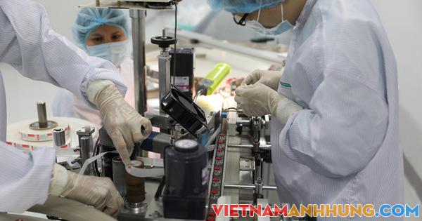 Người dân tiếp tục được tiêm vắc-xin miễn phí