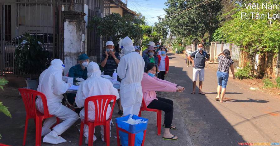 TP Buôn Ma Thuột ngày đầu test nhanh 49 ca dương tính SARS-CoV-2