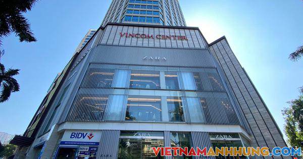 Phong tỏa cửa hàng Zara trong trung tâm thương mại