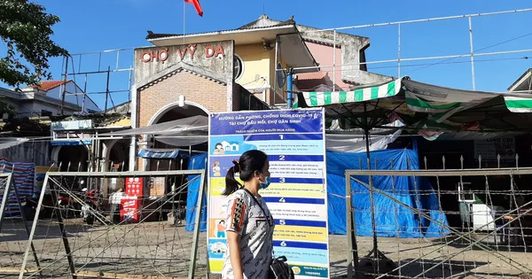 Từ ngày 13-11, các trường ở TP Huế dạy trực tuyến