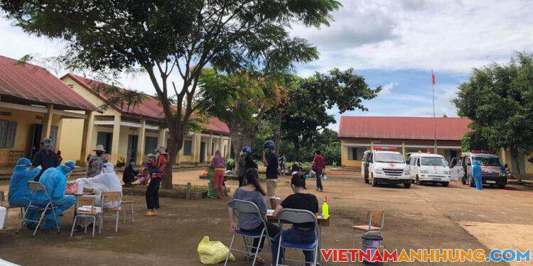 63 trường hợp dương tính SARS-CoV-2 cùng đến một đám tang