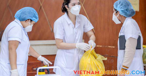 CLIP: Lấy mẫu xét nghiệm Covid-19 cho cư dân chung cư có F1 chuyển thành F0