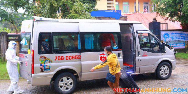 Đội tình nguyện chở F0