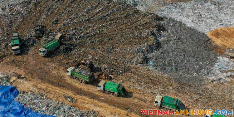 Hà Nội nâng công suất bãi rác Nam Sơn