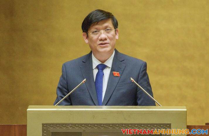‘Không nên chờ vaccine mới mở cửa trường học’