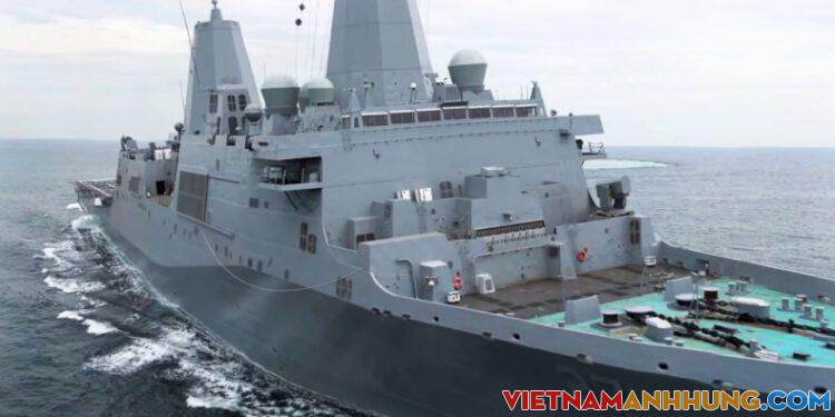 Lực lượng hải quân Ai Cập và Mỹ tiến hành tập trận chung