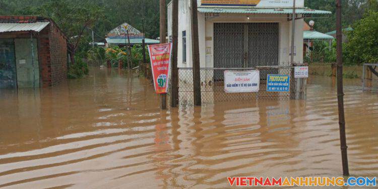 Một người chết trong mưa lũ ở Bình Định