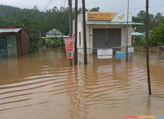 Một người chết trong mưa lũ ở Bình Định