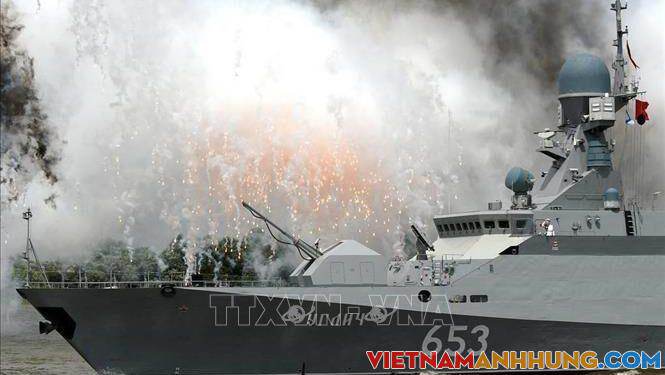 Nga diễn tập tiêu diệt mục tiêu giả định trên Biển Đen