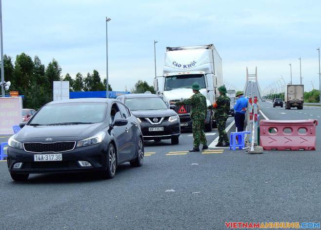 Quảng Ninh điều chỉnh hoạt động vận tải khách đường bộ