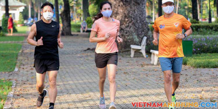 TP HCM sau một tháng ‘mở cửa’