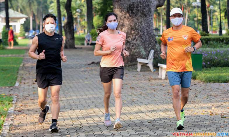 TP HCM sau một tháng ‘mở cửa’