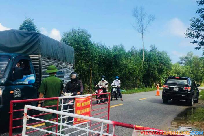 Thừa Thiên Huế, Nam Định điều chỉnh biện pháp chống dịch