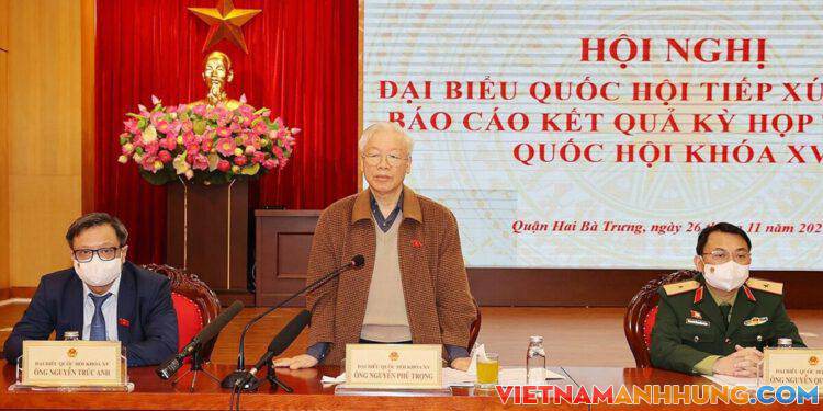 Tổng bí thư: Chống tiêu cực là chống suy thoái tư tưởng chính trị