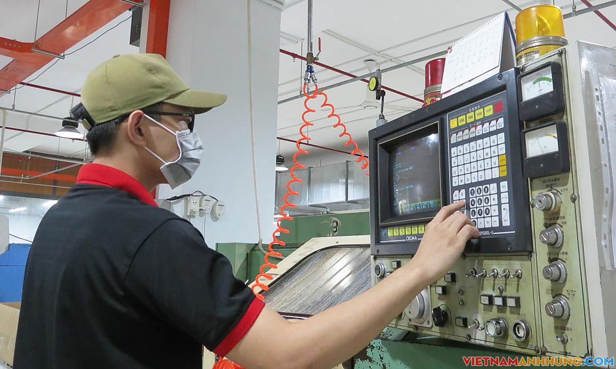 ‘Xoay trở’ để thưởng Tết