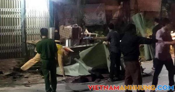 Hai xe máy va chạm kinh hoàng, 3 người tử vong tại chỗ