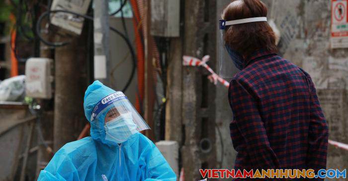 8 nhân viên quán karaoke nghi nhiễm Covid-19