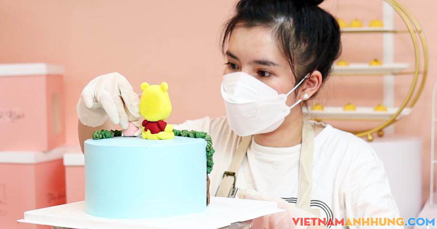 9X đem hình ảnh đặc sản tôm, cua, cá của Cà Mau lên bánh kem