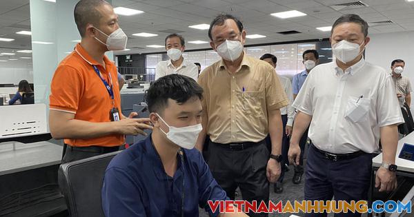 Bí thư Nguyễn Văn Nên làm trưởng đoàn kiểm tra công tác phòng, chống dịch ở Thủ Đức