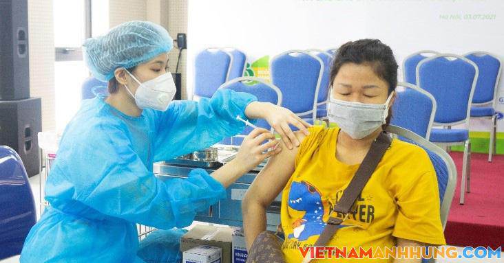 Số ca Covid-19 mới ngày 9/11 vượt qua 8.000 ca, Hà Nội tăng mạnh