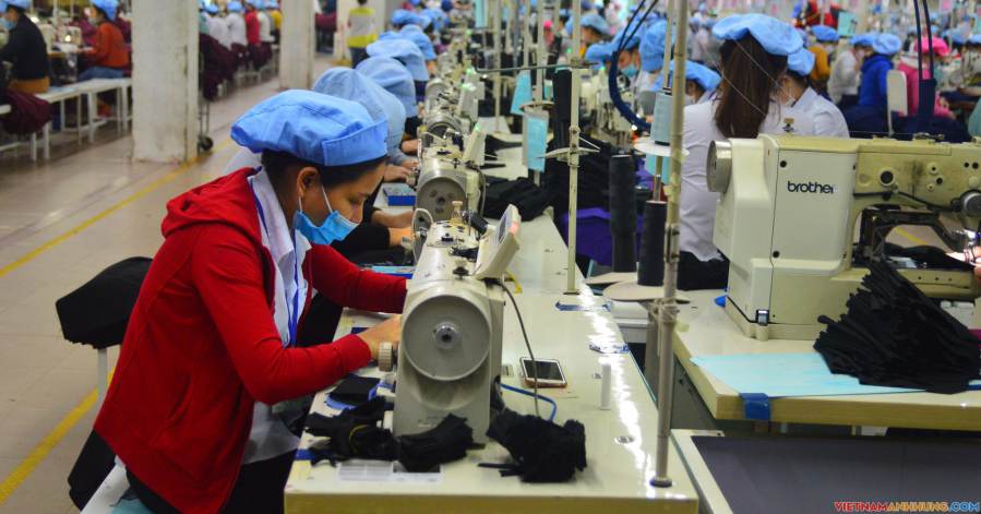 F1 tiêm đủ vaccine được tiếp tục làm việc tại cơ sở sản xuất, kinh doanh