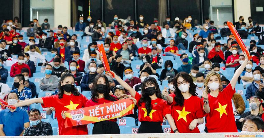 Hà Nội: Nam thanh niên đi xem trận Việt Nam