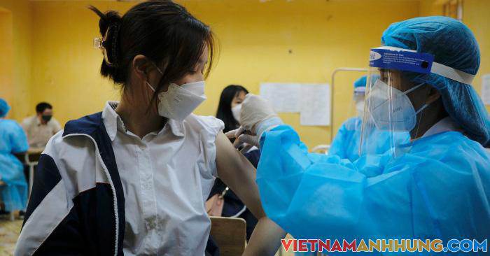 Hơn 33.000 học sinh đã được tiêm vaccine ngừa Covid-19