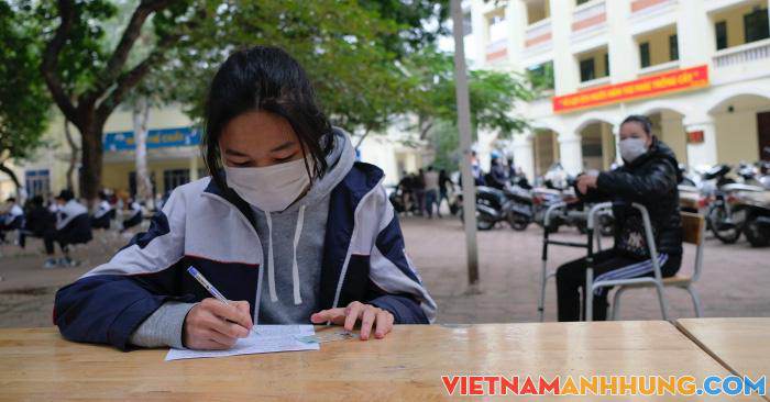 Hà Nội tiêm vaccine cho học sinh