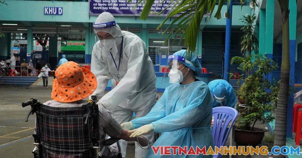Thêm 9.889 ca nhiễm, TP HCM không ghi nhận ca tử vong do Covid-19 sau nhiều tháng