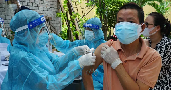 Lập kế hoạch tiêm mũi 3 vắc-xin Covid-19 với trường hợp đủ thời gian