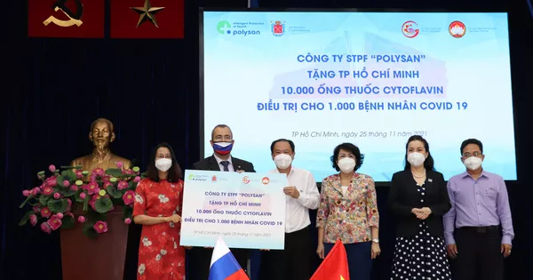 TP HCM tiếp nhận 10.000 ống thuốc Cytoflavin điều trị bệnh Covid-19