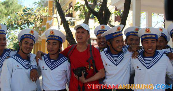 Kiều bào Mỹ: Chuyến đi Trường Sa đánh dấu khúc chuyển trong cuộc đời hoạt động chính trị của tôi