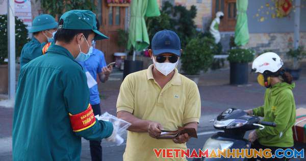 Ca mắc ngoài cộng đồng tăng cao, TP Phan Thiết áp dụng chống dịch từ “vùng vàng” sang “vùng cam”