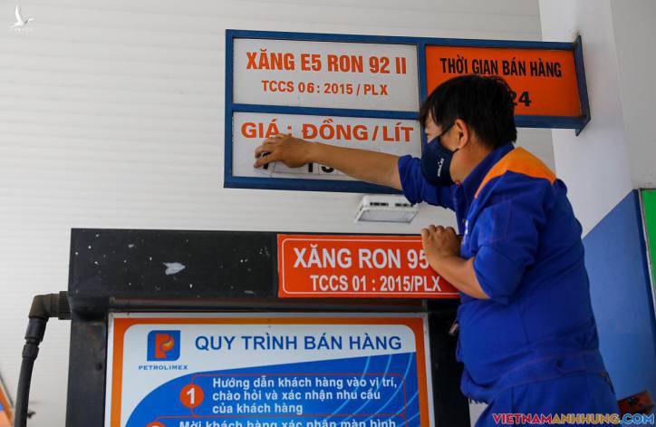 Sau 5 lần tăng liên tiếp: Giá xăng bất ngờ giảm mạnh