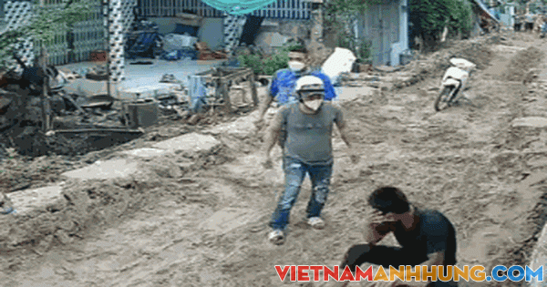 Ngang nhiên đập phá nhà dân