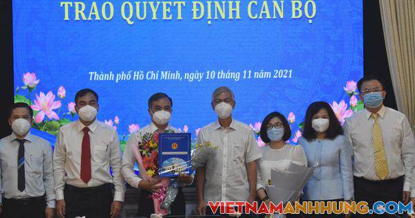 UBND TP HCM trao quyết định điều động, bổ nhiệm nhiều cán bộ