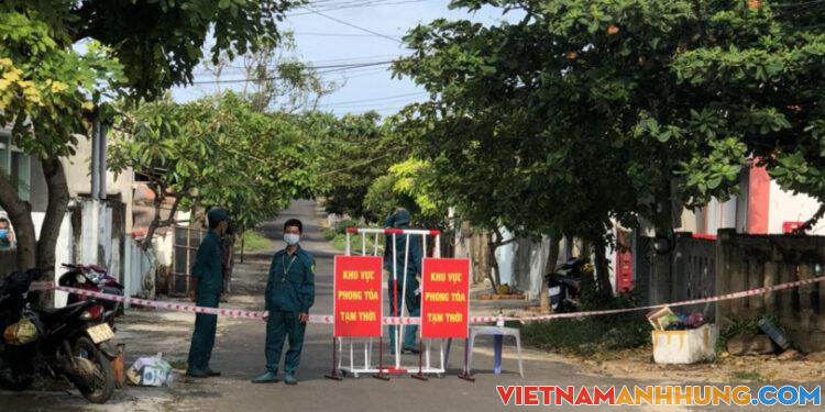 Dân đảo Phú Quý”nín thở”chờ kết quả xét nghiệm PCR từ đất liền