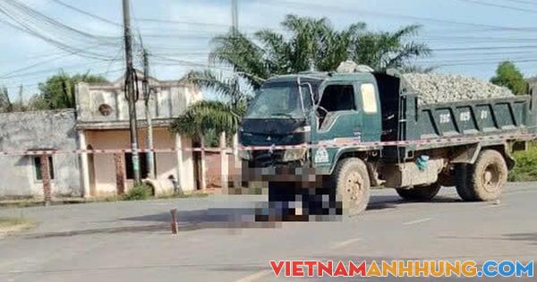 Đồng Nai: Tạm giữ tài xế xe ben chở đá chạy lấn làn, tông chết 3 người trên xe máy