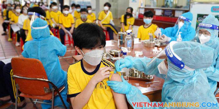 Đã tiêm được 113 triệu liều vaccine Covid-19, lập kế hoạch tiêm mũi 3