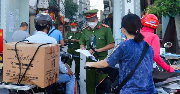 KHẨN: Tìm người đến hàng loạt địa điểm là cửa hàng Vinmart, phòng khám, quán ăn, quán cà phê, gara ôtô, xe buýt