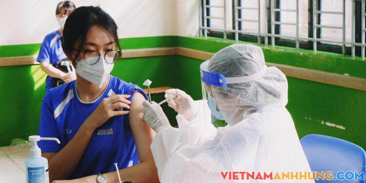 Trẻ em tiêm vaccine Covid-19 Pfizer bao lâu thì có kháng thể bảo vệ?