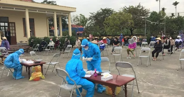 Hàng chục công nhân xưởng may dương tính SARS-CoV-2