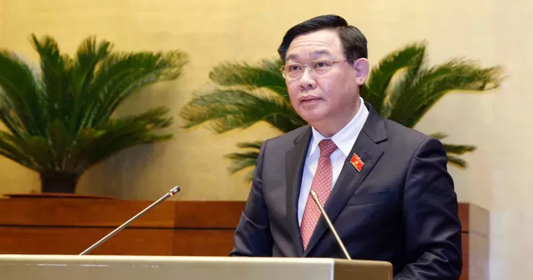 Chủ tịch Quốc hội Vương Đình Huệ: Sớm ban hành chiến lược tổng về phòng, chống dịch Covid-19