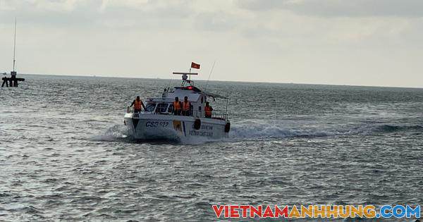 Cảnh sát biển kịp thời đưa thuyền viên bệnh nặng vào Phú Quốc cấp cứu