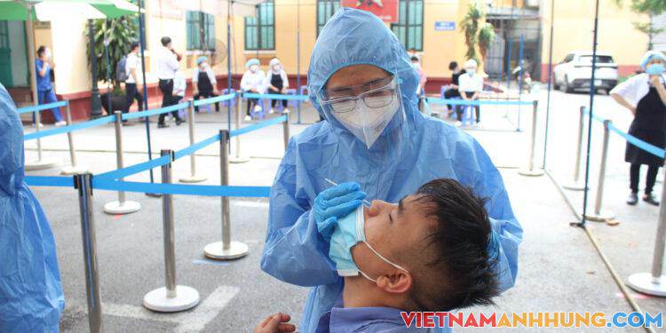 Hà Nội đột ngột tăng mạnh số ca nhiễm mới