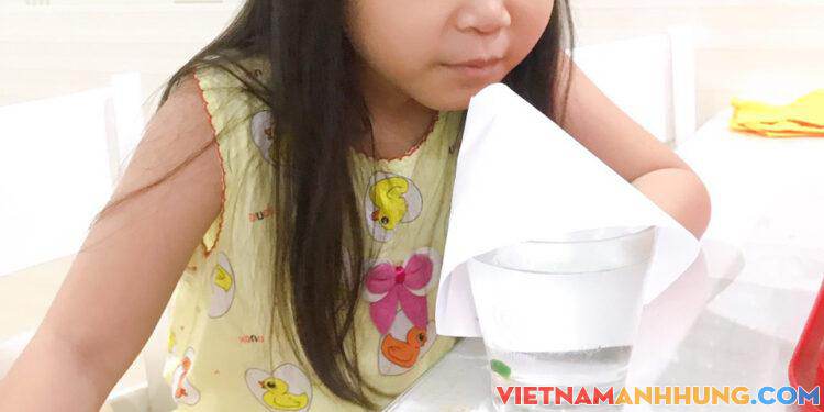 Ngành y tế áp lực, phụ huynh lo lắng vì trẻ em dương tính với SARS-CoV-2 tăng nhanh